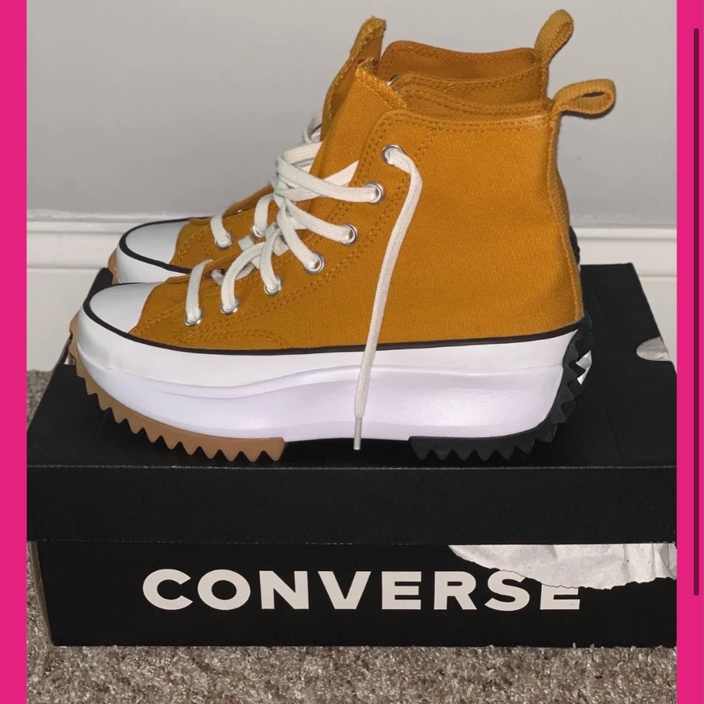 Saffron Yellow Converse Run Star Hike Hi NWT Converse